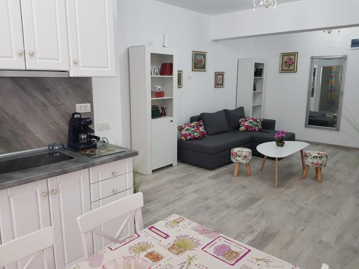 Prime Rose, 2 Camere, Mamaia Nord Năvodari Kültér fotó